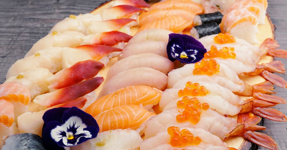 Sushi Rolls Recipes Japanese Rice and Fish